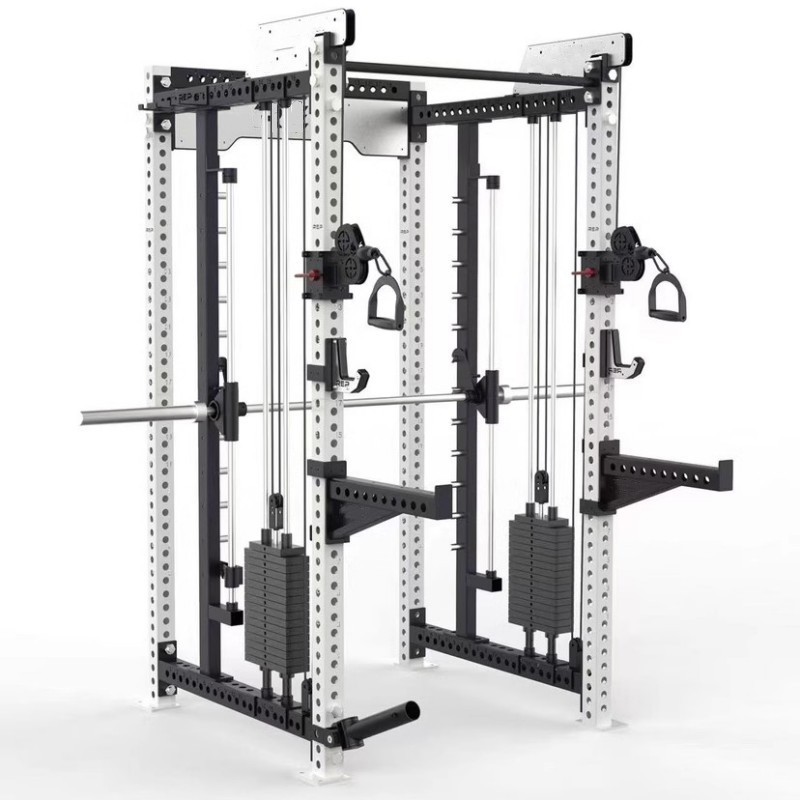 Care sunt utilizările și caracteristicile Rigs and Racks?